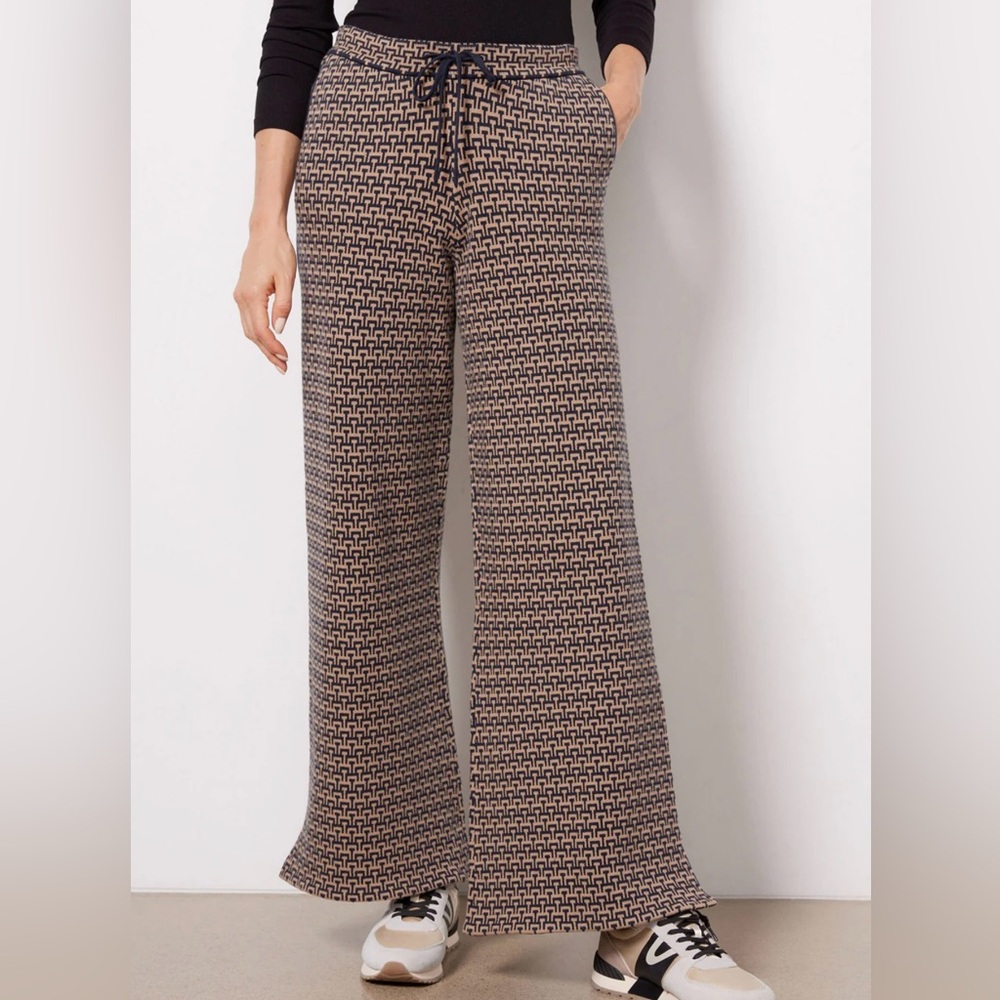 The Upside Castilla Juniper Tan/Navy Knit Pant